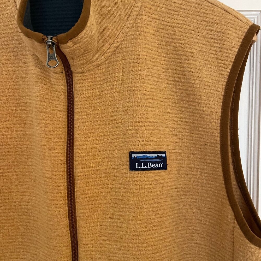 L.L. Bean Men's Lakewashed Double-Knit Vest | Size M Tall - Picture 4 of 9